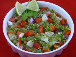 Raw Food Recipe: Festive Tomatillos and Daikon Salsa