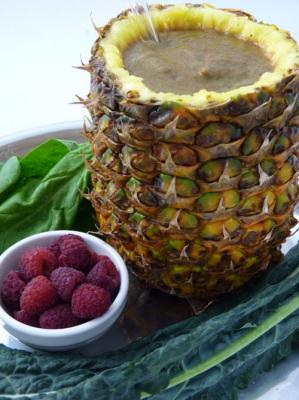 Raw Food Recipe: Pineapple Raspberry Smoothie