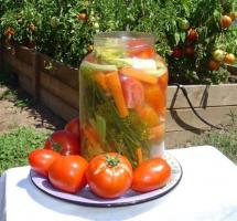 Raw Food Recipe: Russian Pickled Tomatoes