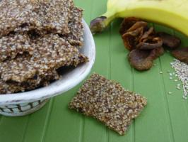 Raw Food Recipe: Sweet Sesame Crackers