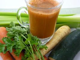 Raw Food Recipe: Roots and Greens Juice