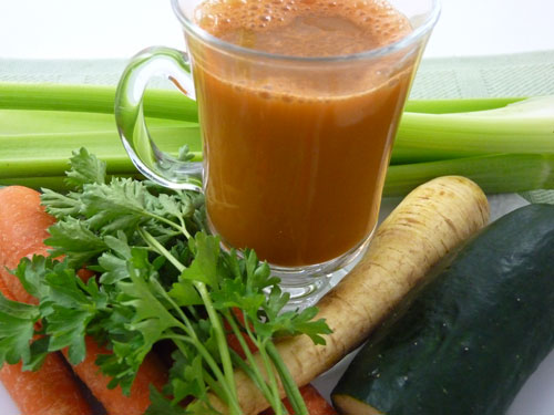 Raw Food Recipe: Roots and Greens Juice