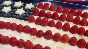 Raw Food Recipe: American Flag Raw Cake