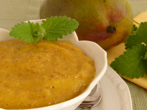 Raw Food Recipe: Chia Mango Pudding