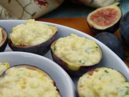 Raw Food Recipe: Macadamia Fig Fromage