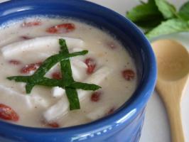 Raw Food Recipe: Asian Soup with Goji and Mint